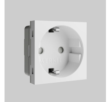 Модульная розетка с заземлением и шторками Werkel белый W1171160 4690389211744