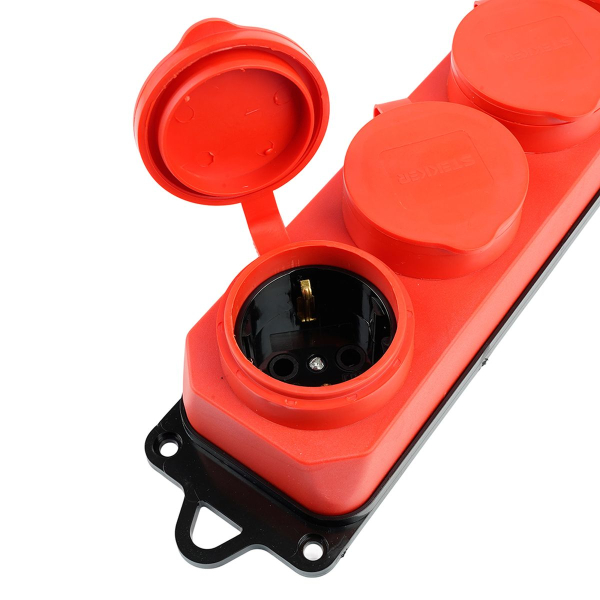 Розетка переносная 4-местная 2P+PE Stekker Одри с крышкой красный RST16-24-44-3 49400