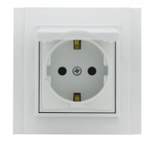 Розетка 2P+E Vesta-Electric Verona с крышкой белый FRZ00020103BEL