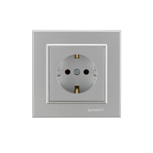 Розетка Makel 1-м СП Karea 16А IP20 с/з сереб. 56065028