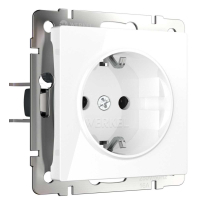 Розетка с заземлением и шторками Werkel белый W1171101 4690389155123
