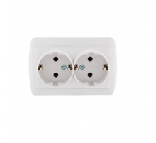 Розетка 2-ая с зазем. Lezard Demet белая 711-0200-127