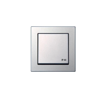Розетка 2P+E Liregus Epsilon с крышкой серебро 28-1765