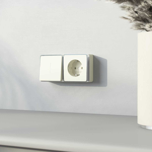 Розетка с заземлением Werkel Gallant слоновая кость W5071003 4690389164477