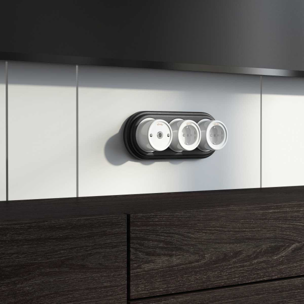 Розетка с заземлением Werkel Ретро белый W5671001 4690389166792