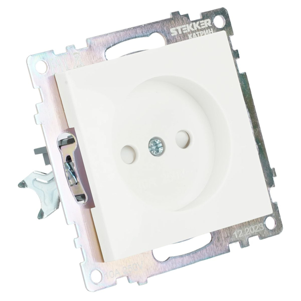 Розетка 2P Stekker Катрин со шторками белый GLS10-7109-01 39303