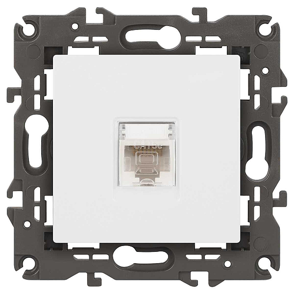 Розетка ЭРА Elegance 14-3107-01М RJ45, белый матовый Б0065763