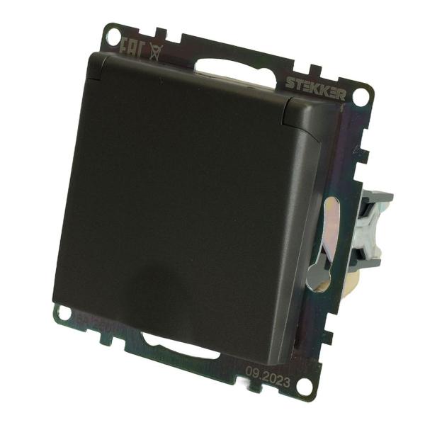 Розетка 2P+PE Stekker Катрин со шторками крышкой графит GLS16-7112-06 49424