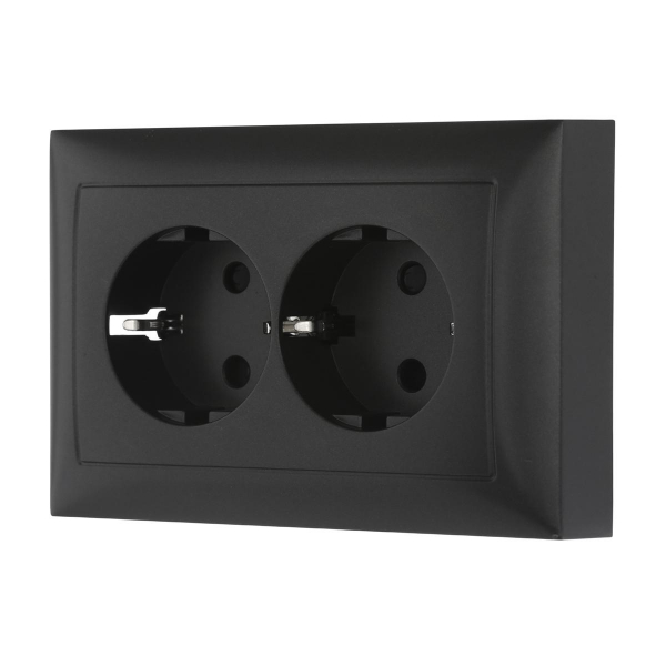 Розетка LK Studio двойная прямая с з/к, со шторками (черный бархат) LK60 863708-1 Розетка LK Studio двойная прямая с з/к, со шторками (черный бархат) LK60 863708-1
