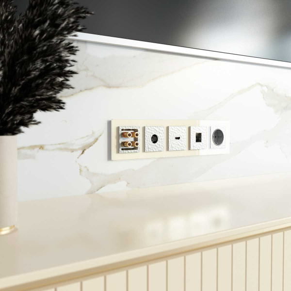 Розетка Werkel Hammer Ethernet RJ-45 серебряный W1281006 4690389163036