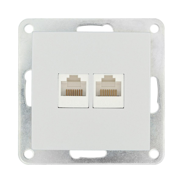 Розетка LK Studio компьютерная двойная 2хRJ-45 кат.5е с накладкой (серебристый металлик) LK80 846203-1 Розетка LK Studio компьютерная двойная 2хRJ-45 кат.5е с накладкой (серебристый металлик) LK80 846203-1