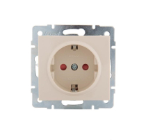 Розетка с защитой от детей Lezard Rain кремовая 703-0388-124