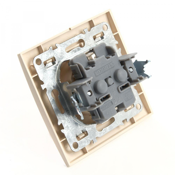 Розетка 2P+PE Stekker Эрна со шторками слоновая кость PST16-9010-02 39236 Розетка 2P+PE Stekker Эрна со шторками слоновая кость PST16-9010-02 39236