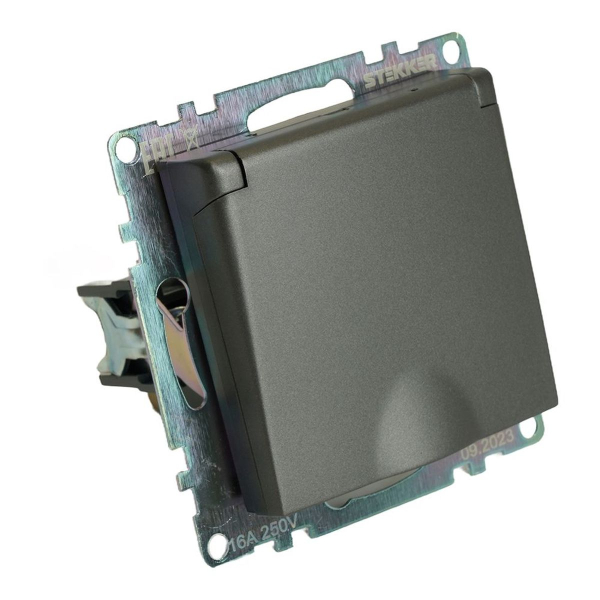 Розетка 2P+PE Stekker Катрин со шторками крышкой графит GLS16-7112-06 49424