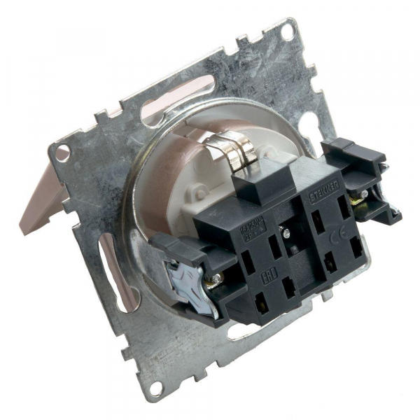 Розетка 2P+PE Stekker Катрин со шторками крышкой шампань GLS16-7112-02 39594 Розетка 2P+PE Stekker Катрин со шторками крышкой шампань GLS16-7112-02 39594
