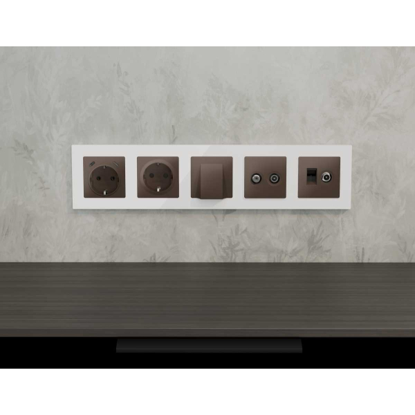 Лицевая панель AMBRELLA VOLT ALFA AP6458