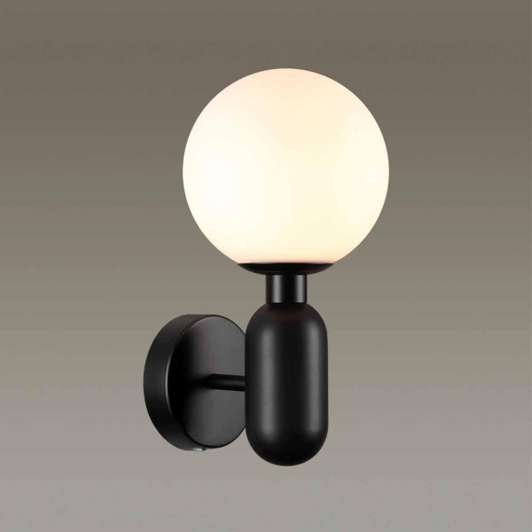 Бра Odeon Light Pendant Okia 4668/1W Бра Odeon Light Pendant Okia 4668/1W