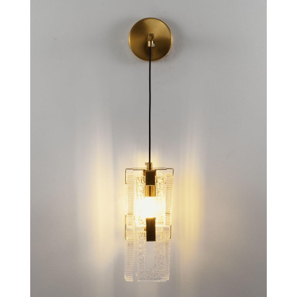 Бра Moderli Lilly V11078-1W Бра Moderli Lilly V11078-1W