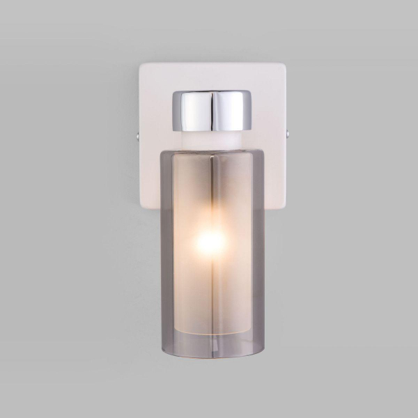 Бра Eurosvet Amado 70115/1 белый Бра Eurosvet Amado 70115/1 белый