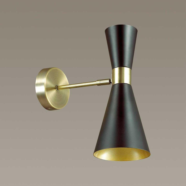 Бра Lumion Moderni Quinn 3662/1W Бра Lumion Moderni Quinn 3662/1W