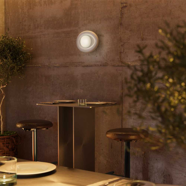 Бра Maytoni Modern MOD435WL-01W