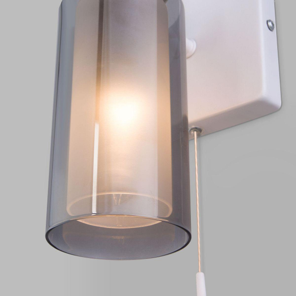 Бра Eurosvet Amado 70115/1 белый Бра Eurosvet Amado 70115/1 белый