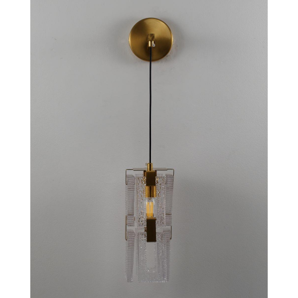 Бра Moderli Lilly V11078-1W Бра Moderli Lilly V11078-1W