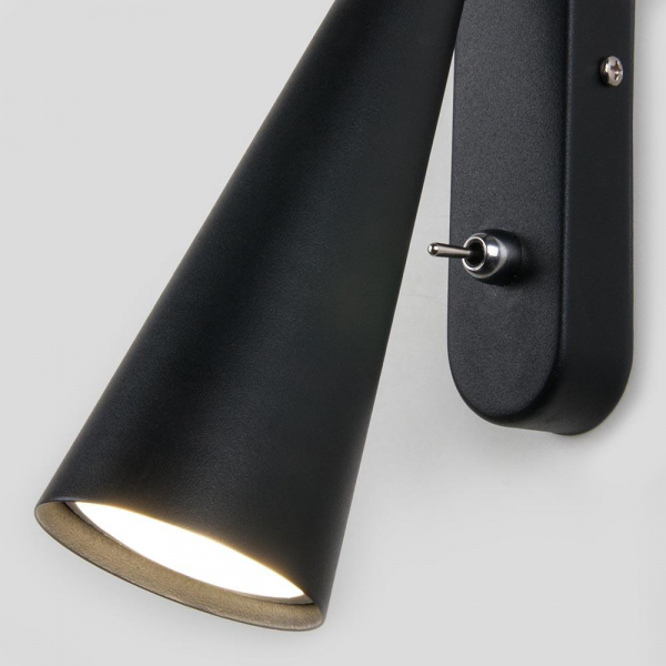 Спот Elektrostandard Horn GU10 SW MRL 1010 чёрный a047874 Спот Elektrostandard Horn GU10 SW MRL 1010 чёрный a047874