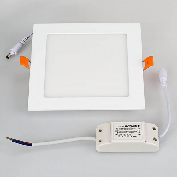 Встраиваемый светодиодный светильник Arlight DL-172x172M-15W Day White 020132 Встраиваемый светодиодный светильник Arlight DL-172x172M-15W Day White 020132