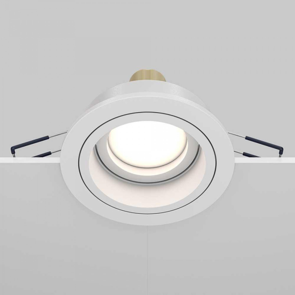 Встраиваемый светильник Maytoni Akron DL025-2-01W Встраиваемый светильник Maytoni Akron DL025-2-01W