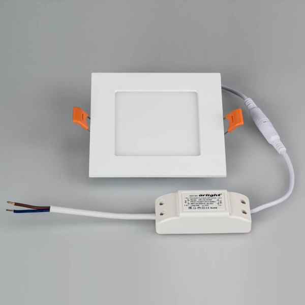 Встраиваемый светодиодный светильник Arlight DL-120x120M-9W Warm White 020127 Встраиваемый светодиодный светильник Arlight DL-120x120M-9W Warm White 020127