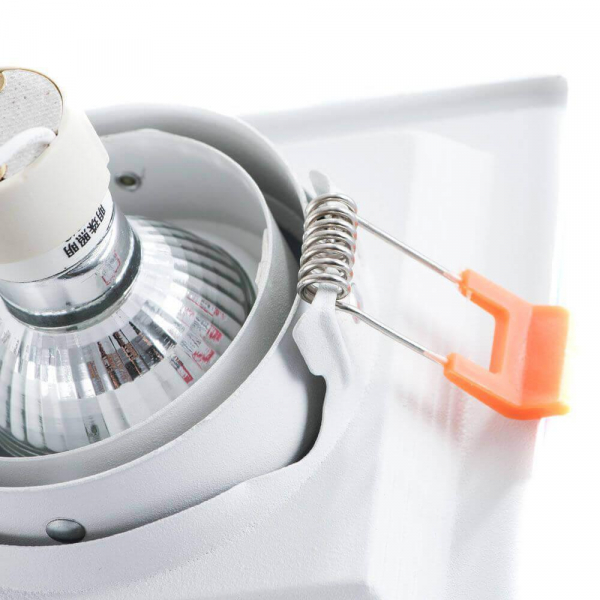 Встраиваемый светильник Arte Lamp A6661PL-1WH Встраиваемый светильник Arte Lamp A6661PL-1WH