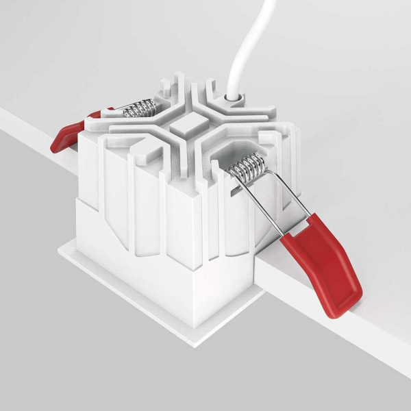 Встраиваемый светильник Maytoni Alfa LED DL043-01-10W3K-D-SQ-W Встраиваемый светильник Maytoni Alfa LED DL043-01-10W3K-D-SQ-W