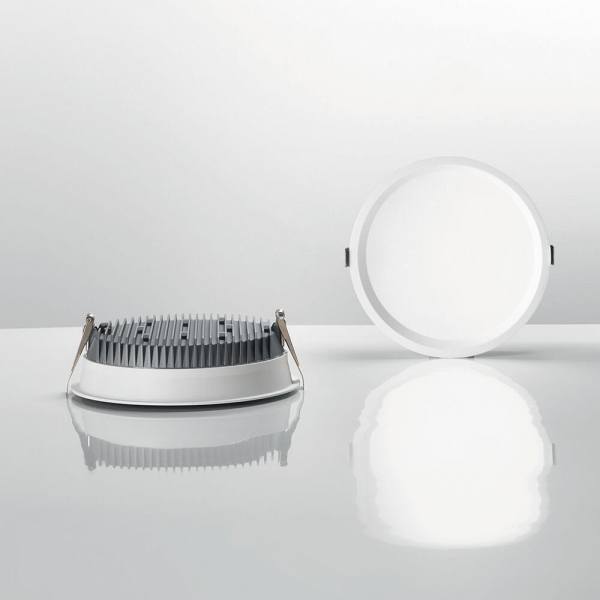Встраиваемый светодиодный светильник Ideal Lux Deep 10W 4000K 249025 Встраиваемый светодиодный светильник Ideal Lux Deep 10W 4000K 249025