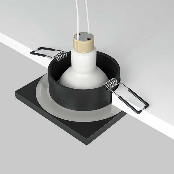 Встраиваемый светильник Maytoni Technical Stark DL083-01-GU10-SQ-B Встраиваемый светильник Maytoni Technical Stark DL083-01-GU10-SQ-B
