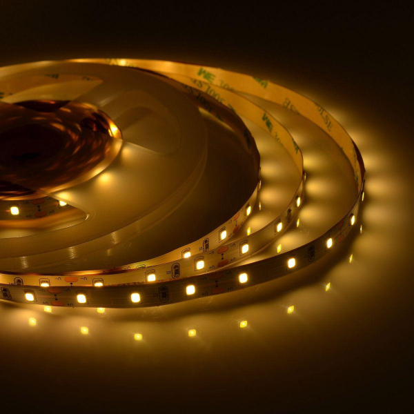 Светодиодная лента OGM 4,8W/m 60LED/m 3528SMD теплый белый 5M SL-11 Светодиодная лента OGM 4,8W/m 60LED/m 3528SMD теплый белый 5M SL-11