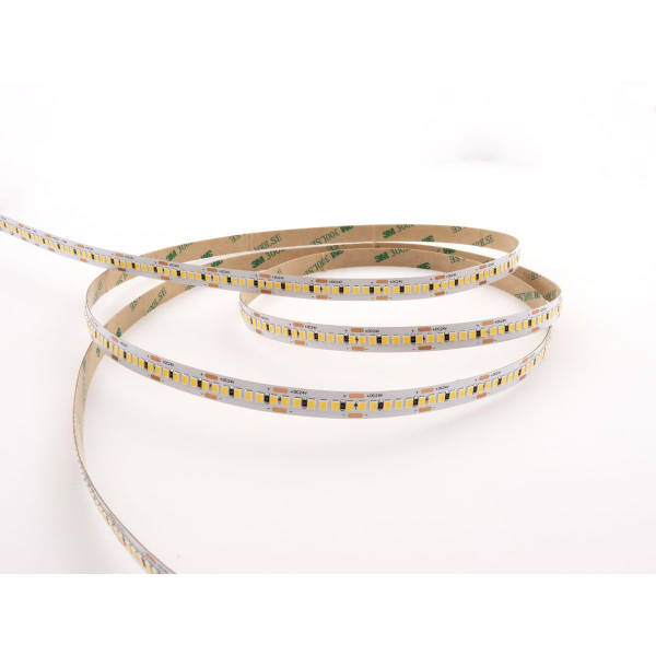 Светодиодная лента LEDS POWER 2835 240/м (18Вт/м) 12В теплая 002309 Светодиодная лента LEDS POWER 2835 240/м (18Вт/м) 12В теплая 002309