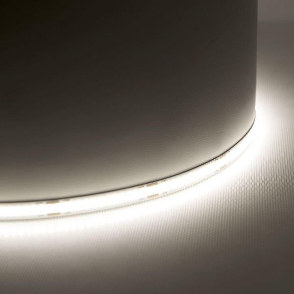 Светодиодная лента Feron 12W/m 480LED/m 2110SMD дневной белый 5M LS530 48271 Светодиодная лента Feron 12W/m 480LED/m 2110SMD дневной белый 5M LS530 48271