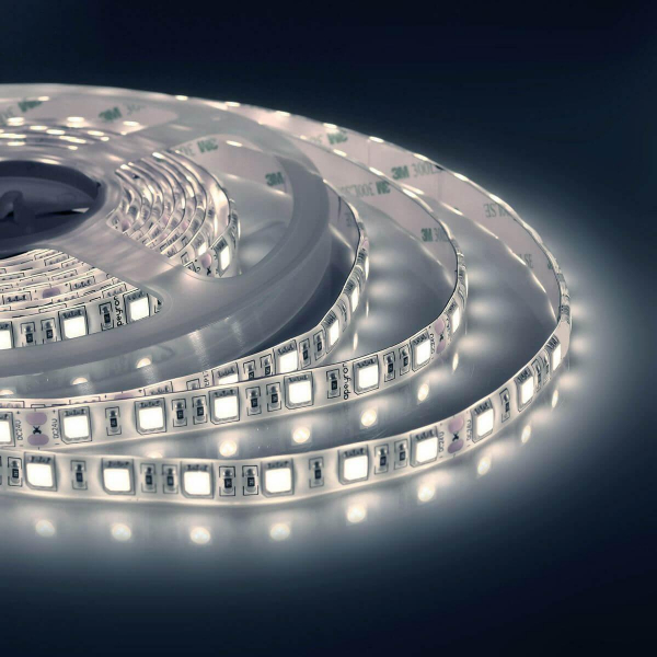 Светодиодная влагозащищенная лента Apeyron 14,4W/m 60Led/m 5050SMD холодный белый 5M 00-318 Светодиодная влагозащищенная лента Apeyron 14,4W/m 60Led/m 5050SMD холодный белый 5M 00-318