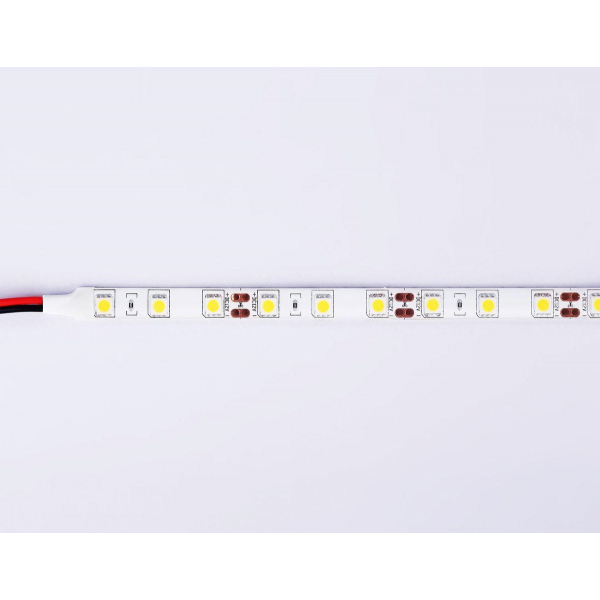 Светодиодная влагозащищенная лента Ambrella Light 14,4W/m 60LED/m 5050SMD теплый белый 5M GS2101 Светодиодная влагозащищенная лента Ambrella Light 14,4W/m 60LED/m 5050SMD теплый белый 5M GS2101