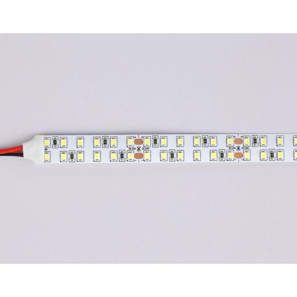 Светодиодная лента Ambrella Light 24W/m 240LED/m 2835SMD холодный белый 5M GS3703 Светодиодная лента Ambrella Light 24W/m 240LED/m 2835SMD холодный белый 5M GS3703