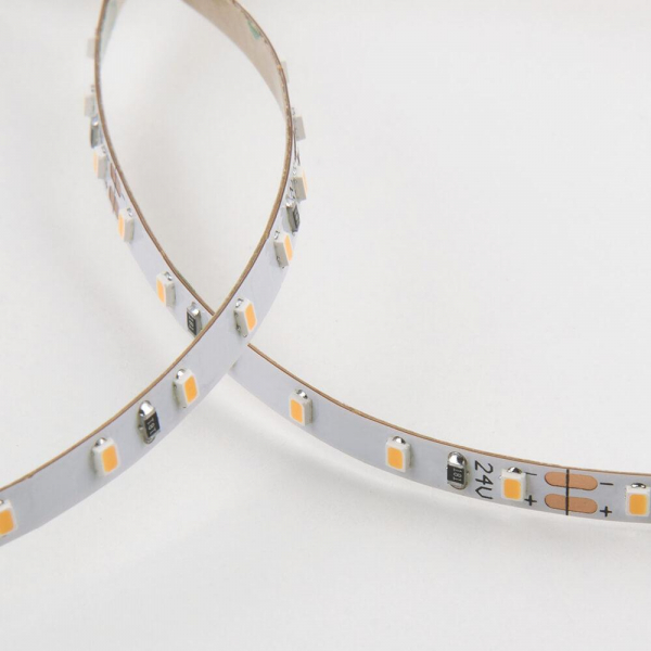 Светодиодная лента Elektrostandard 8W/m 120LED/m теплый белый 5M a056425 Светодиодная лента Elektrostandard 8W/m 120LED/m теплый белый 5M a056425