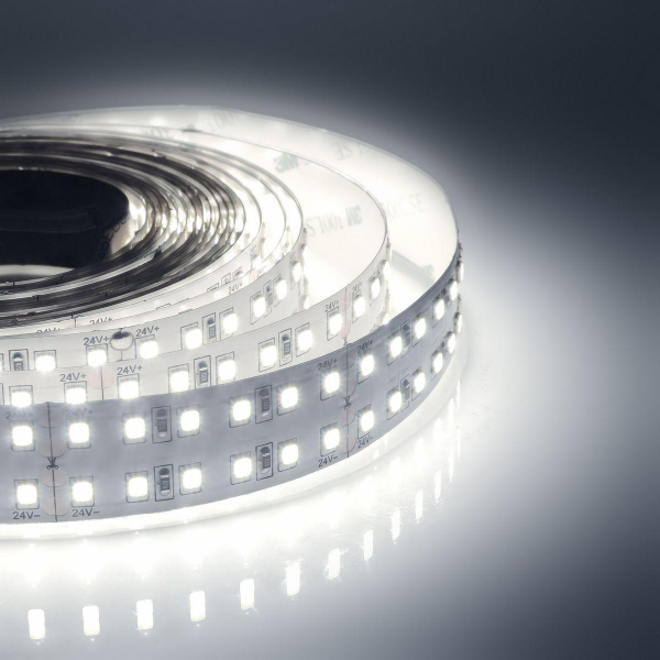 Светодиодная лента Apeyron 38W/m 240LED/m 2835SMD холодный белый 5M 00-305 Светодиодная лента Apeyron 38W/m 240LED/m 2835SMD холодный белый 5M 00-305