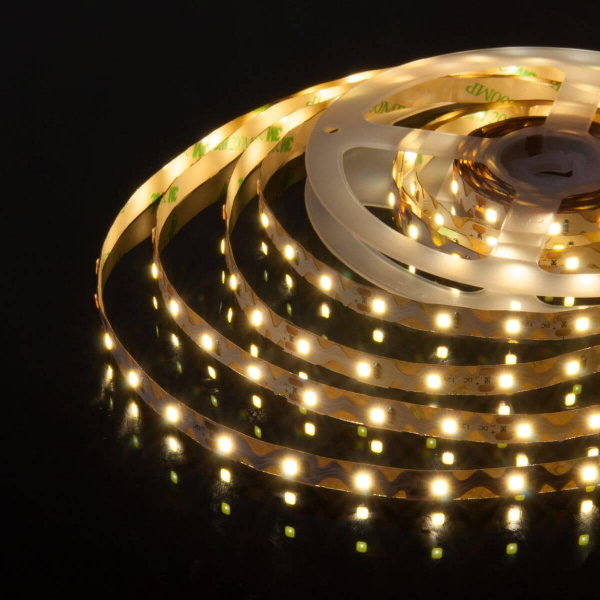 Светодиодная лента Elektrostandard 6W/m 60LED/m 2835SMD дневной белый 5M a052853 Светодиодная лента Elektrostandard 6W/m 60LED/m 2835SMD дневной белый 5M a052853