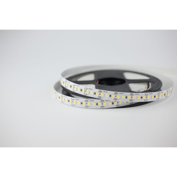 Светодиодная лента LEDS POWER 2835 180/м (16Вт/м) 12В холодная 008714 Светодиодная лента LEDS POWER 2835 180/м (16Вт/м) 12В холодная 008714