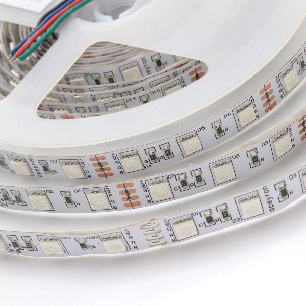 Светодиодная влагозащищенная лента Apeyron 14,4W/m 60LED/m 5050SMD разноцветная 5M 00-75 Светодиодная влагозащищенная лента Apeyron 14,4W/m 60LED/m 5050SMD разноцветная 5M 00-75