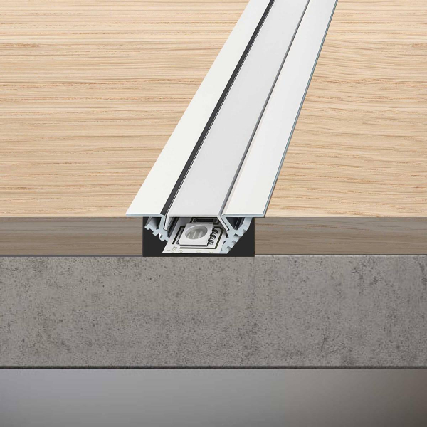Светодиодная влагозащищенная лента Apeyron 14,4W/m 60LED/m 5050SMD холодный белый 5M 10BL Светодиодная влагозащищенная лента Apeyron 14,4W/m 60LED/m 5050SMD холодный белый 5M 10BL
