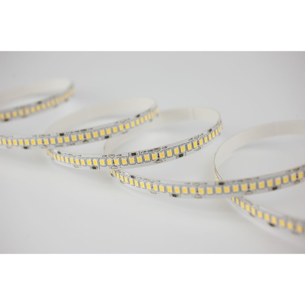 Светодиодная лента LEDS POWER 2835 240/м (21Вт/м) 12В холодная 008769 Светодиодная лента LEDS POWER 2835 240/м (21Вт/м) 12В холодная 008769