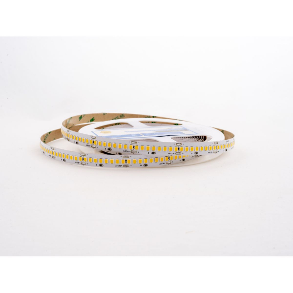 Светодиодная лента LEDS POWER 2835 240/м (22Вт/м) 24В теплая, серия ПРО140 005270 Светодиодная лента LEDS POWER 2835 240/м (22Вт/м) 24В теплая, серия ПРО140 005270