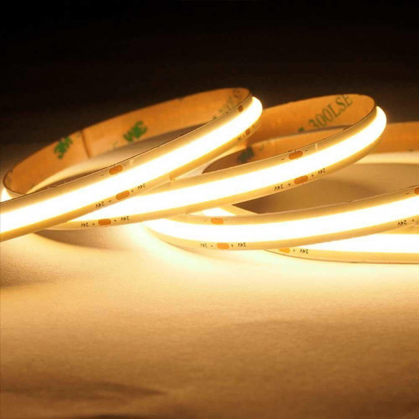 Светодиодная лента Jazzway 12W/m 384Led/m СОВ теплый белый 5M 5036123 Светодиодная лента Jazzway 12W/m 384Led/m СОВ теплый белый 5M 5036123